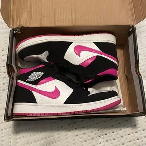 2020 Women’s Air Jordan 1 Mid ‘Cactus Flower’